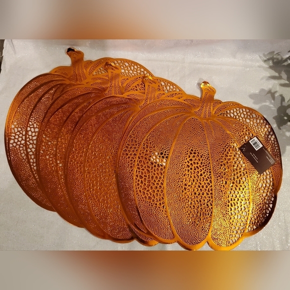 Fall Other - NEW set of 4 Orange Pumpkin Placemats